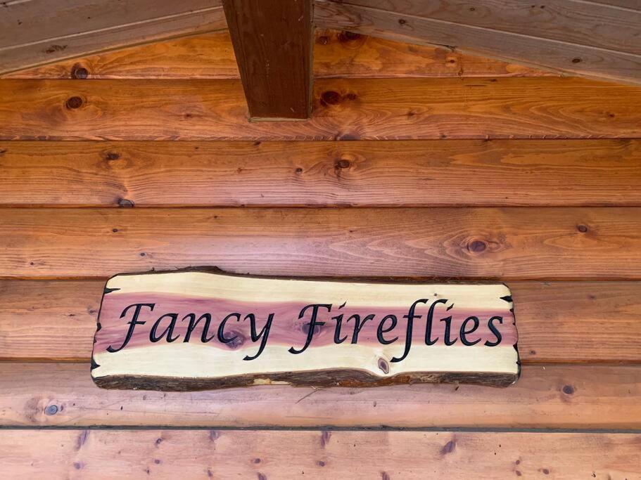 הייוורד Fancy Fireflies Cabin מראה חיצוני תמונה