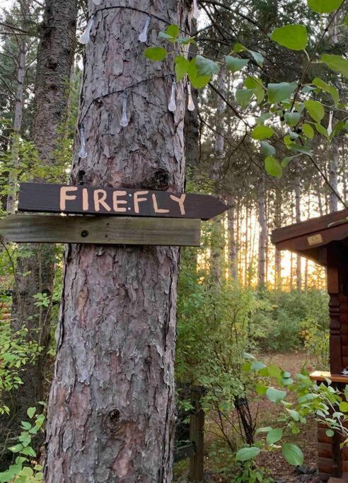 הייוורד Fancy Fireflies Cabin מראה חיצוני תמונה